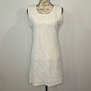 NWT Coline white cotton eyelet dress with attached waist tie M